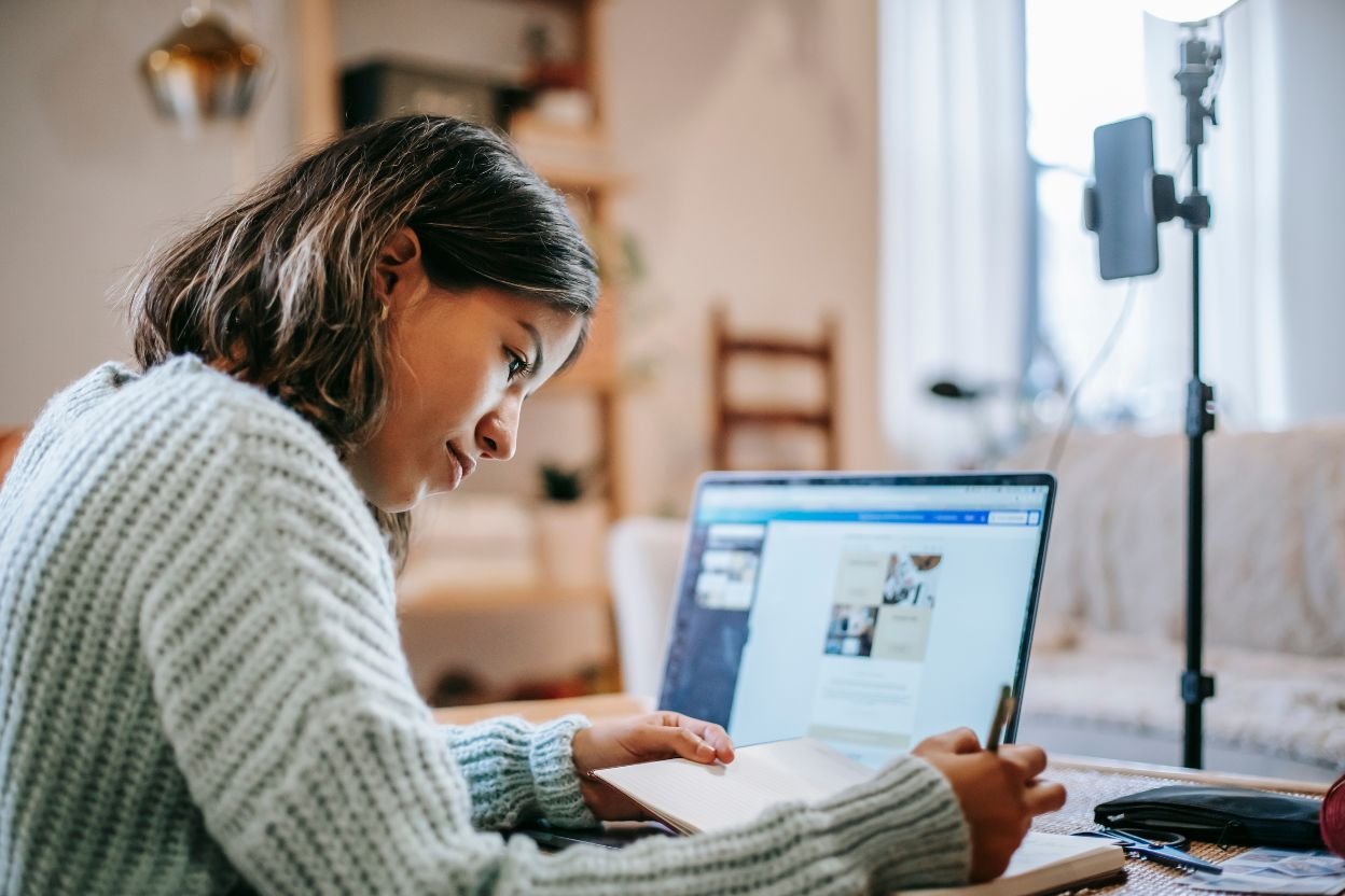 Falske positiver i AI-deteksjon: Slik unngår du feil